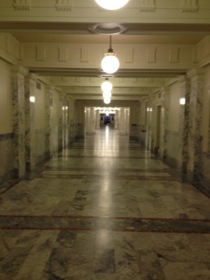 The long first floor hallway in the Idaho Capitol